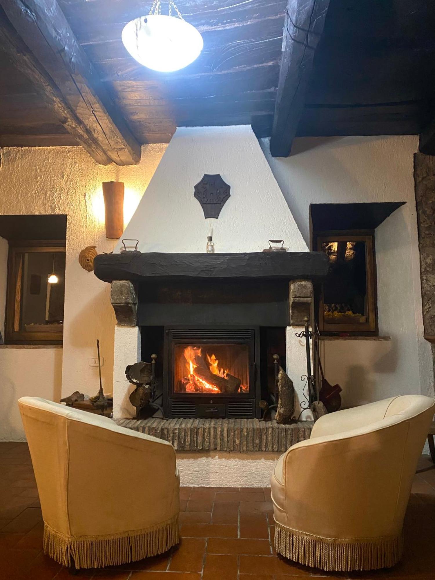 Nido Nel Tufo Apartment Pitigliano Ngoại thất bức ảnh